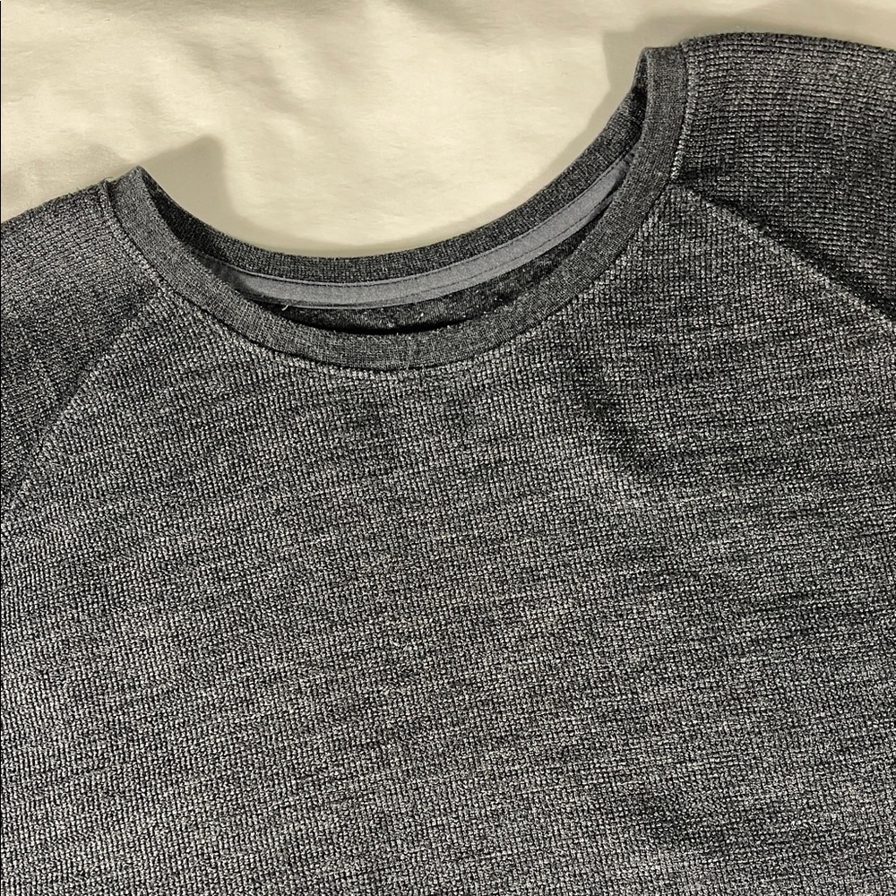 Goodfellow mens grey heavyweight crewneck long sleeve pullover jersey - size XL